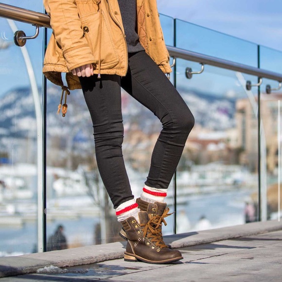 Kodiak Surrey II hiking boots, size 6.5 - Picture 2 of 16